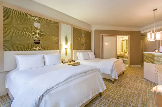 غرفة ديلوكس بسريرين مزدوجين، Waldorf Astoria Panama 1/4