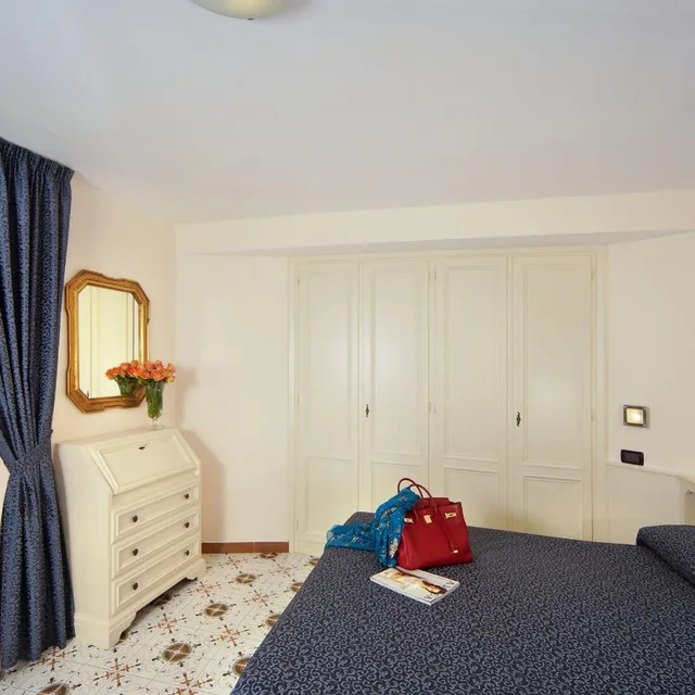 Classic, Double Bed, Side Sea View، Hotel Le Querce Thermae & Spa 2/2