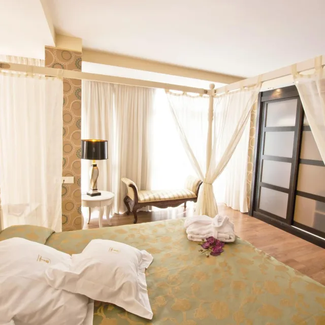 Superior, Double Bed, Centro Los Braseros 1/10