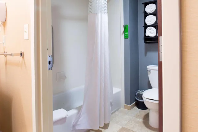 جناح استوديو بسرير كينج وسريرين كوين، Hampton Inn And Suites Vineland 6/8