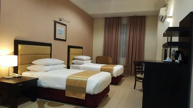 غرفة ديلوكس بسريرين منفصلين، Pantai Puteri Hotel Malacca 4/8
