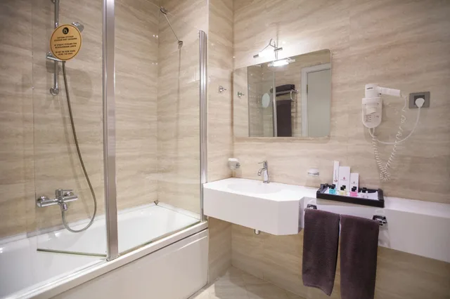 غرفة قياسية بسرير كينج، Gashalti Health Hotel 6/9