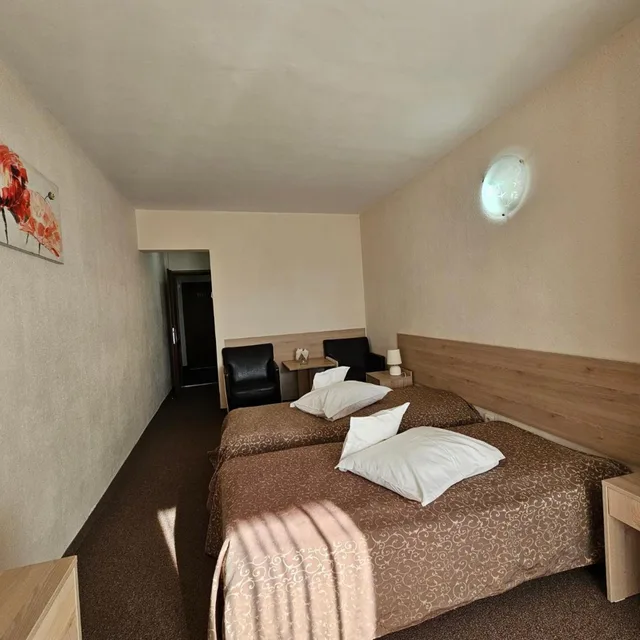 غرفة بسرير مزدوج، HOTEL MURES 1/2