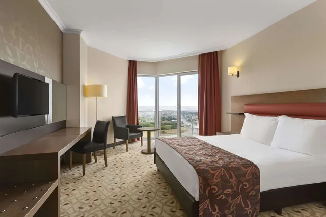 Valley, Deluxe, King Bed, Partial Sea View، Ramada By Wyndham Tekirdag 3/5