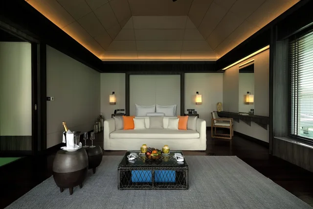 Aqua, Pool, King Bed، Madifushi Private Island Maldives 4/5