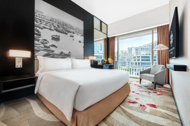 Deluxe, Novotel Singapore Robertson Quay 1/2