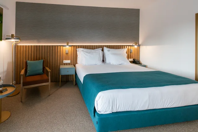 Deluxe, Double Bed, Balcony, Rochavau Hotel 2/3