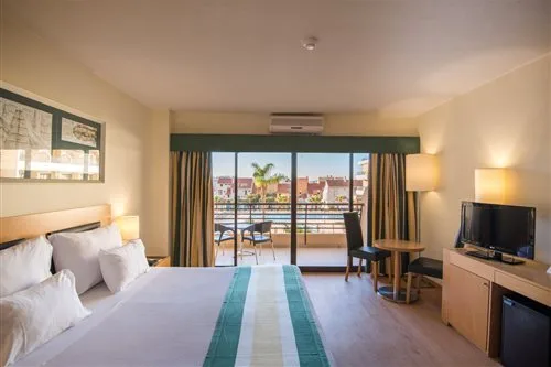 غرفة ثلاثية، VILA GALE MARINA 1/2