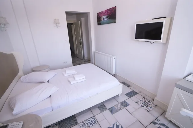 غرفة ديلوكس بسرير مزدوج بشرفة، Buyukada Cankaya Hotel 3/10