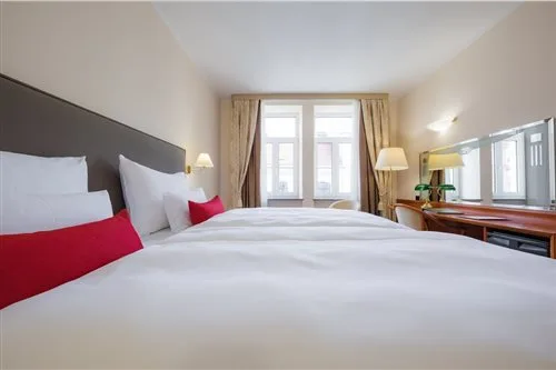 غرفة سوبيريور بسرير مزدوج، Grand Hotel Union Eurostars (ex Grand Hotel Union) 1/2