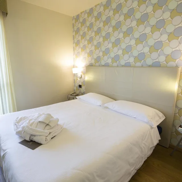 غرفة بسرير مزدوج، HOTEL PARIGI 2 4/10
