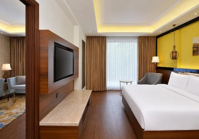 جناح بسرير كينج بغرفة نوم واحدة، Radisson Gwalior 3/3
