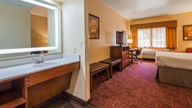 Standard, 2 Queen Beds, Pet Friendly, Best Western Plus Inn Of Williams 9/9