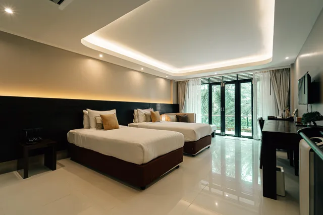 غرفة ديلوكس بسريرين منفصلين بإطلالة على الحديقة بشرفة، The Bihai Hua Hin 1/2