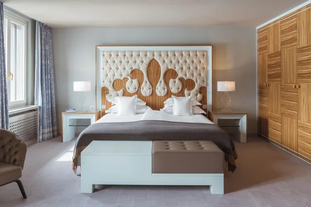 جناح جونيور بإطلالة على البحيرة، Carlton Hotel St Moritz 1/7