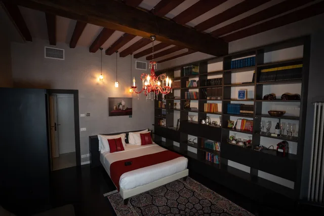 جناح فاخر بسرير كينج وسرير فردي، Palazzo San Luca 4/10