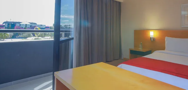 غرفة فاخرة بسرير كينج، Golden Tulip Brasilia Alvorada 7/10