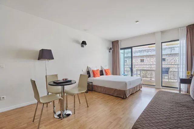 Superior, Studio, Queen Bed, Sofa, Balcony, Appart'hotel Odalys City Monaco Les Hauts de la Principaute 1/1