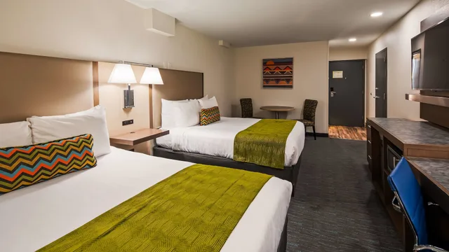 غرفة قياسية بسريرين كوين، Best Western Plus Yuma Foothills Inn & Suites 1/6