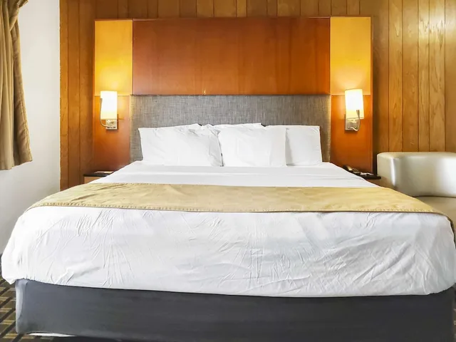 غرفة بسرير كينج، Americas Best Value Inn Hinckley 2/2