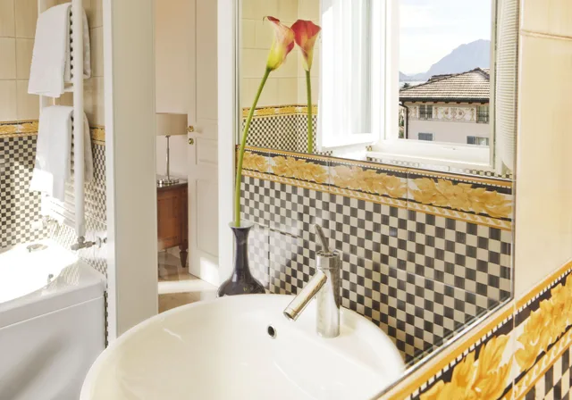 Suite, Partial Lake View, Corner، Belvedere 5/6