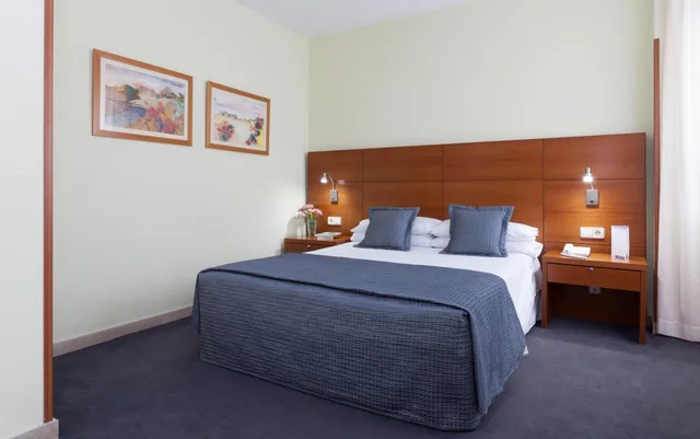 غرفة ثلاثية، Hotel Porcel Torre Garden 1/10