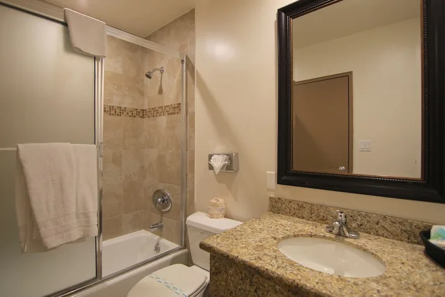 Standard, 2 Queen Beds, Dunes Inn Wilshire 2/3