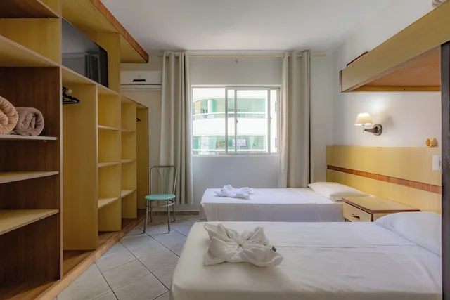 غرفة قياسية رباعية بسرير مزدوج وسريرين منفصلين، Mar Hotel 10/10