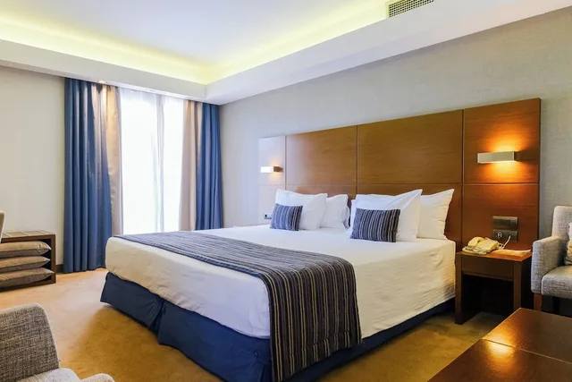 جناح جونيور بسرير كينج، Anatolia Hotel 4/10