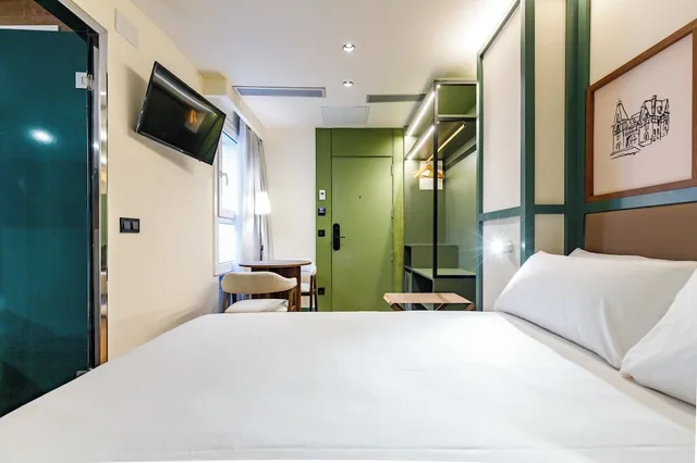 غرفة قياسية بسرير كوين، Petit Palace Tamarises 2/10