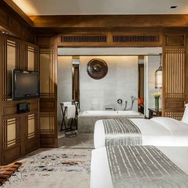 Junior Suite, Single Bed, Club Lounge Access, INTERCONTINENTAL LIJIANG ANCIENT TOWN RESORT 6/8