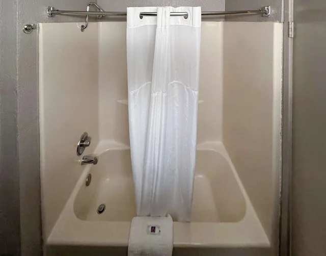 غرفة ديلوكس بسريرين مزدوجين، Motel6 Glenview, IL - Chicago North 8/8