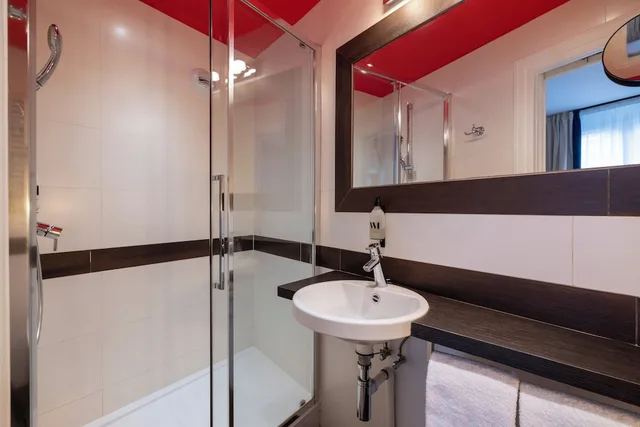 Deluxe, Twin Beds, Hotel De Saint Germain 6/6