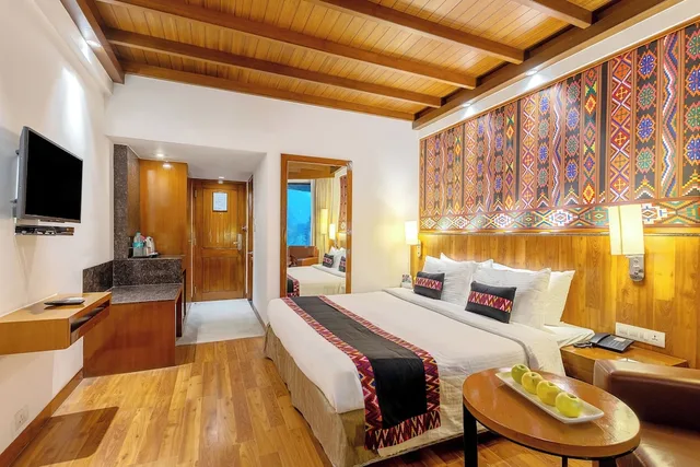 Classic, Double Bed, Sterling Manali 5/10