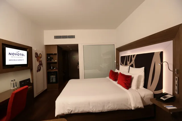 Superior, King Bed, Laundry, Lounge Access، Novotel New Delhi Aerocity 8/10