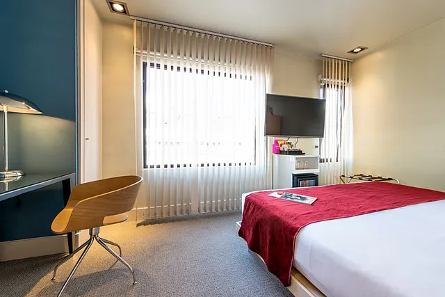 Exterior, Single, Double Bed, Room Mate Alicia 1/1