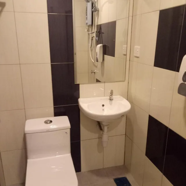 جناح عائلي، Hotel Sri Bernam 7/10