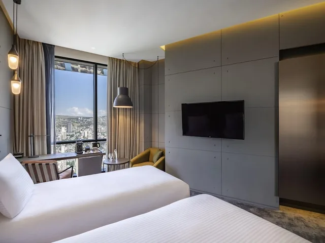 غرفة سوبيريور بسريرين منفصلين، Pullman Tbilisi Axis Towers 2/8