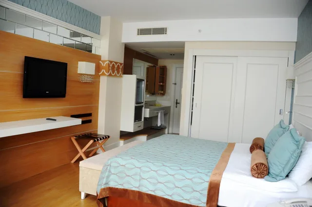 Standard, Double Bed, Side Sea View، Trendy Verbena Beach 2/10