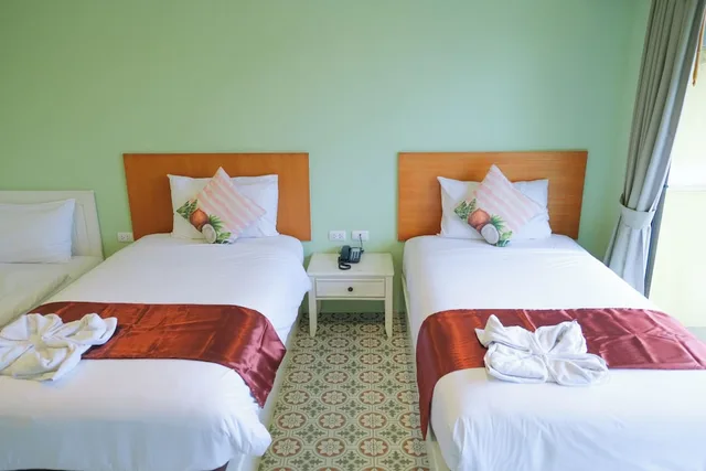 Room, Triple, 3 Beds, Street View, ROYAL PINEAPPLE HOTEL a welcome to wealth and good fortune 4/7