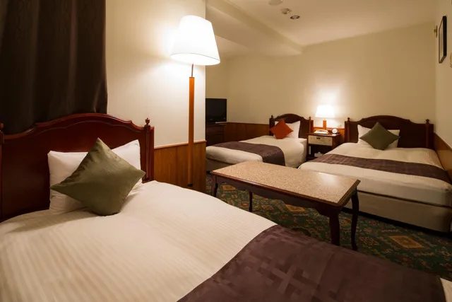 غرفة ثلاثية للمدخنين، Premier Hotel Cabin Obihiro 3/5