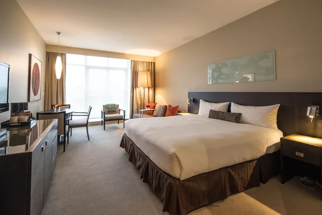 Coastal, King Bed، Sidney Pier Hotel & Spa 1/4