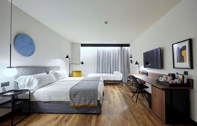 غرفة بريميوم ديلوكس بسريرين منفصلين، Radisson Blu 1882 Hotel Sagrada Familia Barcelona (ex. Hotel Barcelona 1882) 2/6
