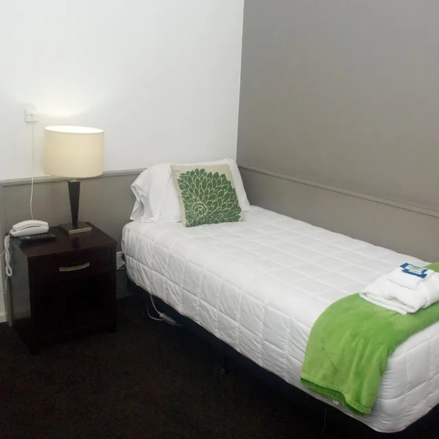 غرفة مفردة، Law Courts Hotel 3/10