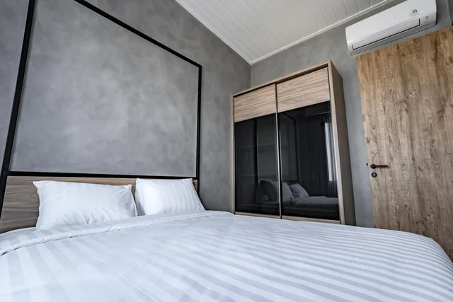 جناح، LOA Living Solo Baru 2/8