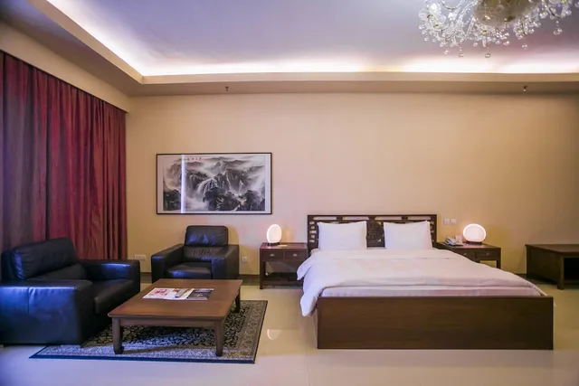 Superior, Suite, King Bed, Lagoon View، Lagos Oriental Hotel 5/10