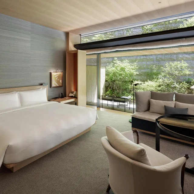 Room, King Bed, Terrace, Park Hyatt Kyoto 4/5