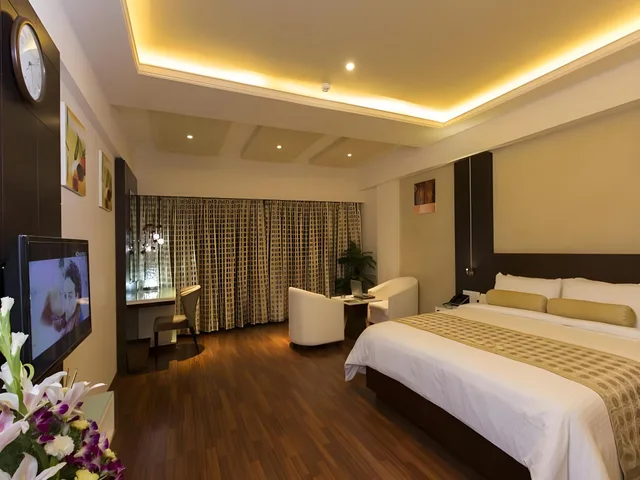 غرفة فاخرة، The President Hotel 1/1