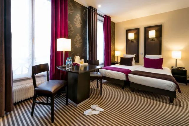 جناح جونيور بسرير كوين بمطبخ صغير، Hotel Pax Opera 6/10