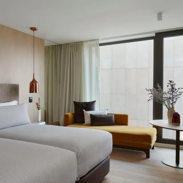 2 Bedrooms, Extra Me, Junior Suite, Single Bed، ME Barcelona 1/3